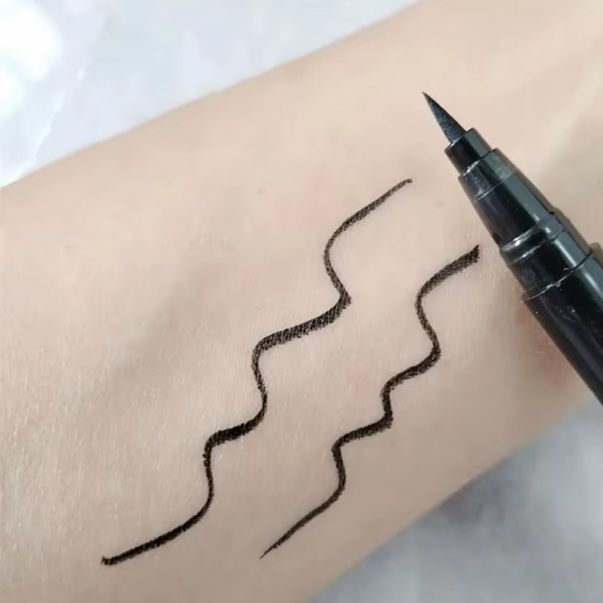 1/5 adet Sıvı Su Geçirmez Eyel - Waterproof Liquid Eyeliner Pen incelemesi ve fiyatı